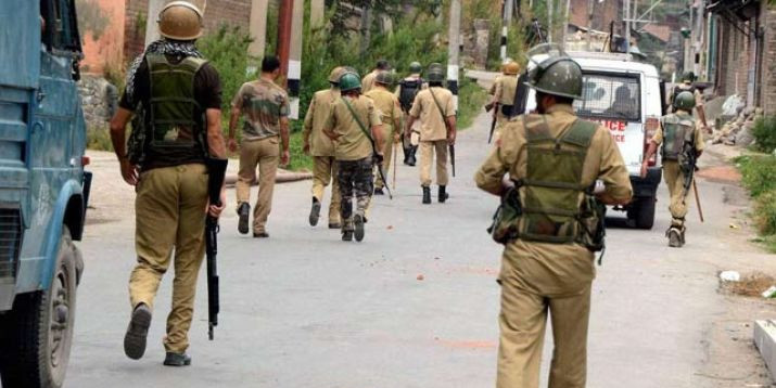 PDP worker shot at in Pulwama; party hits out