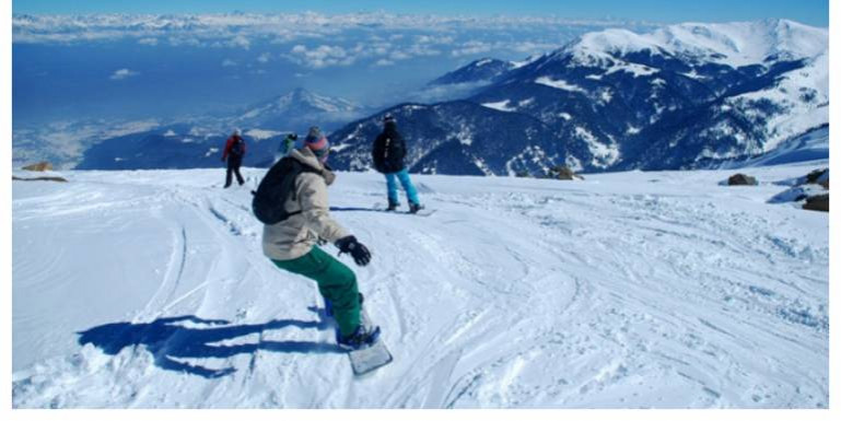 Maharashtra government to buy land in Kashmir, to build two resorts