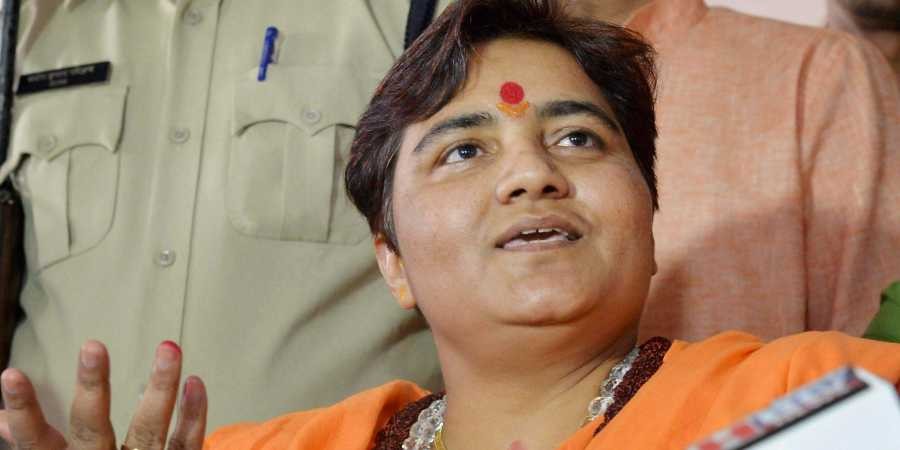 अब ‘लाइन’ पर आईं प्रज्ञा ठाकुर, माफी मांगकर कहा-‘मैं गांधी का बहुत सम्मान करती हूं’