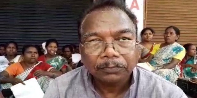 एकलव्य विद्यालय निर्माण विवाद : पूर्व MLA और कांग्रेस नेता निएल तिर्की करायेंगे पुलिस प्रशासन पर FIR