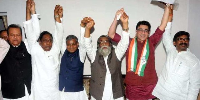 झामुमो की 14 सीटों पर नहीं बची महागठबंधन की साख
