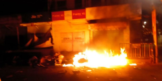 CPM पोलिंग एजेंट के घर में लगाई आग, चुनाव के बाद भी जारी बंगाल में हिंसा