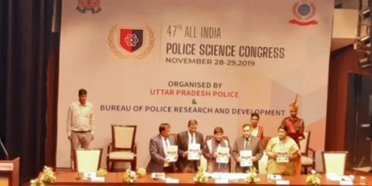 यूपी पुलिस को बेहतर नेतृत्व व संसाधन मिल रहा है: डॉ. किरन बेदी