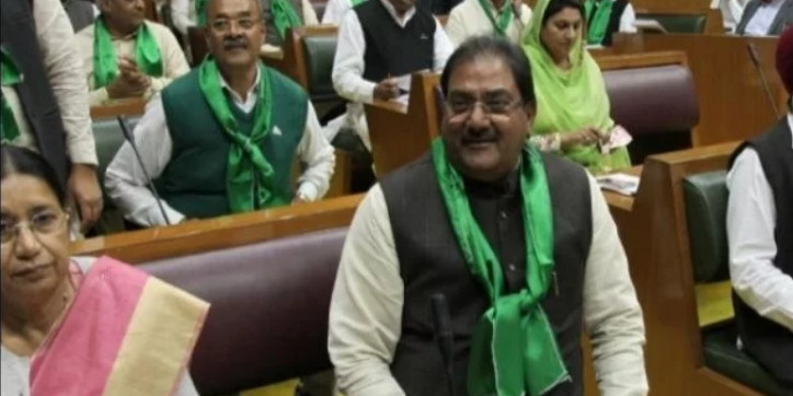 हरियाणा में पहली बार अब तक 17 विधायकों के इस्तीफे स्वीकार, इनेलो को बड़ा नुकसान