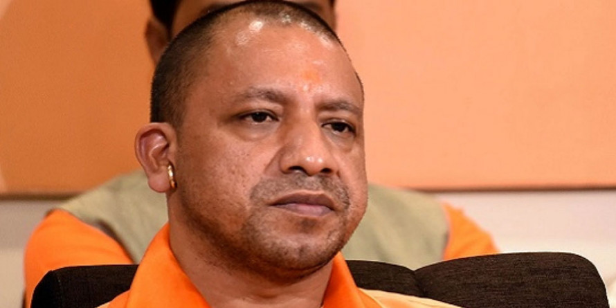 यूपी में 'लापरवाह' अधिकारियों पर गिर सकती है गाज, योगी सरकार लगातार ऐसे कर रही है मॉनिटरिंग
