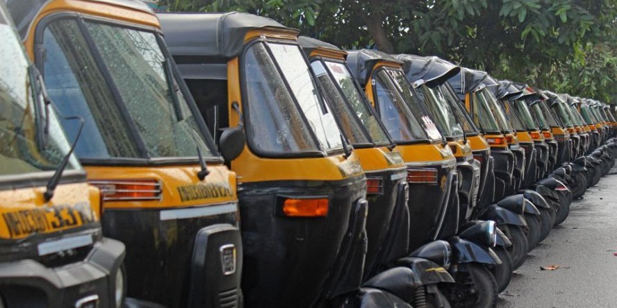 Maharashtra Auto Rickshaw Drivers Call Off Indefinite Strike