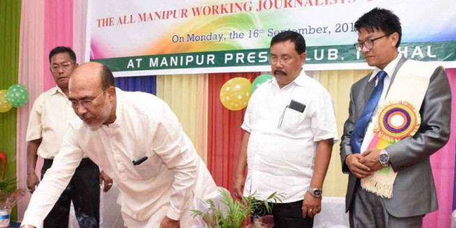 मणिपुर के मुख्यमंत्री ने कहा कि हम मीडिया से 'रचनात्मक आलोचना' का स्वागत करते हैं