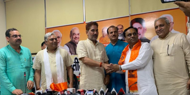 जेजेपी के इन नेताओं ने अब बीजेपी की ज्वाइन, जानिये