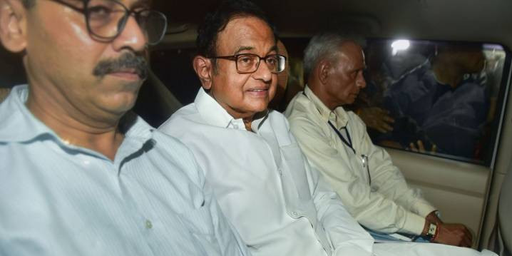 कोर्ट ने पी चिदंबरम की सीबीआई हिरासत 30 अगस्त तक बढ़ाई