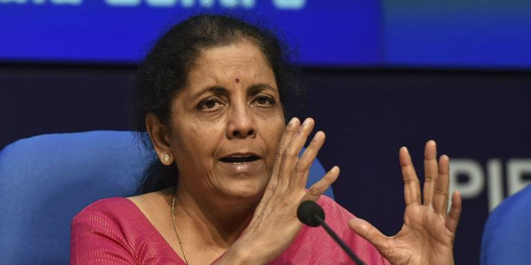 '2014 से नहीं बढ़ी है महंगाई, लोगों का सरकार पर सवाल उठाना गलत'