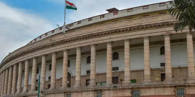 राज्यसभा में कांग्रेस का एक और विकेट गिरा, जम्मू-कश्मीर पर चीफ व्हिप ने छोड़ी पार्टी
