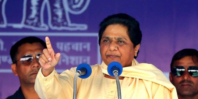 कांग्रेस ने डरा-धमकाकर BSP का प्रत्याशी बैठा दिया, मायावती ने लगाया गंभीर आरोप