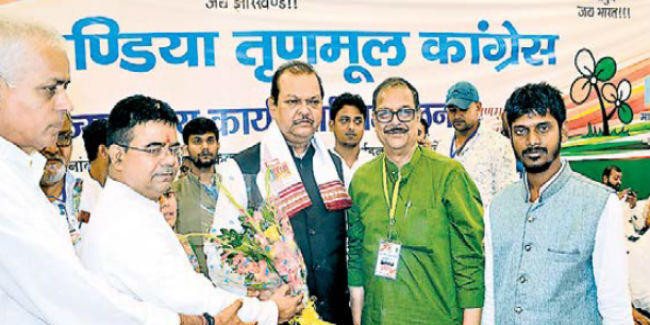 रांची : भाजपा के खिलाफ बननेवाले गठबंधन में शामिल होगी टीएमसी : मलय घटक