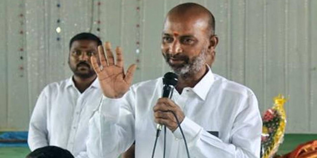 Elect BJP to transform Karimnagar into a Smart City, says MP