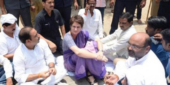 सोनभद्र नरसंहार: प्रियंका गांधी की 'राह में रोड़ा' बनी योगी सरकार, अब क्या करेंगी?