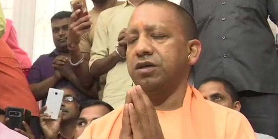 ट्विटर ने सीएम योगी का 'वायरस' बयान हटाया, गिरिराज समेत कई लोगों के ट्वीट डिलीट