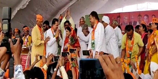 कांग्रेस को झटका, भाजपा में शामिल हुईं ये पूर्व विधायक