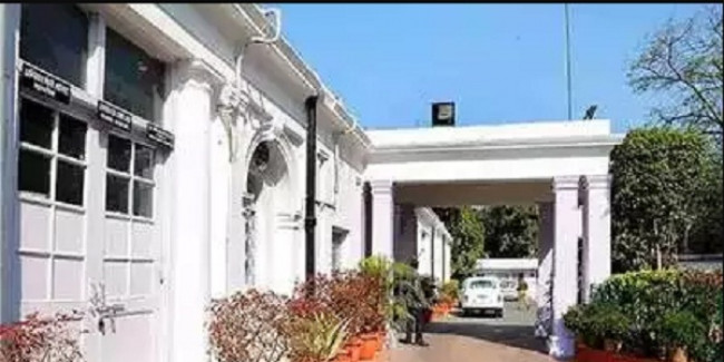 वॉर्निंग के बाद भी 82 पूर्व सांसदों ने खाली नहीं किए बंगले, अब होगी कड़ी कार्रवाई