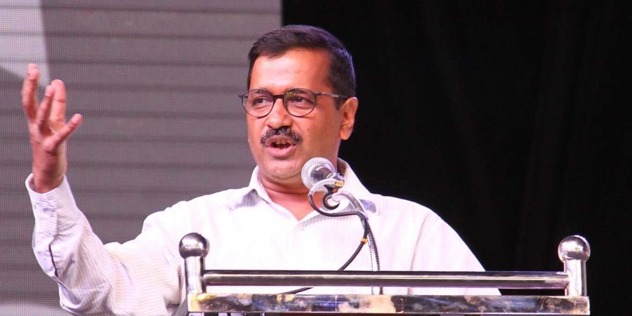 सीएम केजरीवाल का पीएम मोदी पर हमला, कहा- बंगाल में जो चुनाव आयोग कर रही वह देश के लिए खतरा