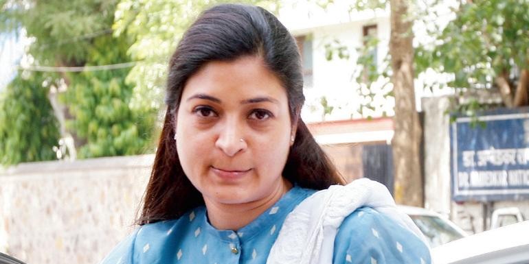 केजरीवाल ने कार्यकर्ताओं से मुझे या पार्टी में एक को चुनने को कहा: अल्का