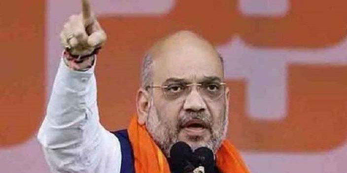 अमित शाह से मिले AAP के तीन सांसद, कानून व्यवस्था को लेकर सौंपा ज्ञापन
