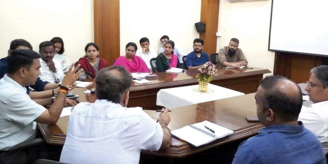 Develop returned SEZ land as industrial clusters: Vishwajit