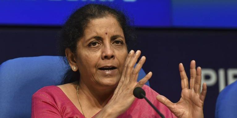 RBI गवर्नर ने वित्त मंत्री से की मुलाकात, रेपो रेट में मामूली कटौती की उम्मीद