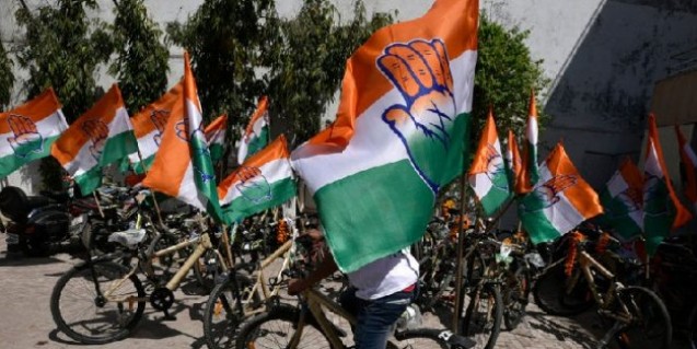 कांग्रेस अब करेगी 'कॉस्ट कटिंग', मीडिया कॉर्डिनेटर रचित सेठ ने दिया इस्तीफा
