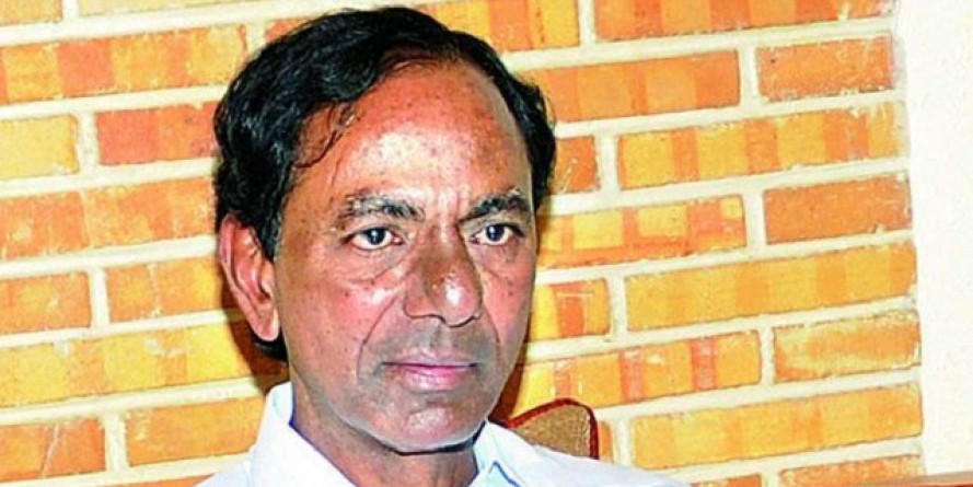 Making a fresh bid for an alternative front, KCR leaves for Thiruvananthapuram to meet Pinarayi Vijayan