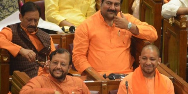 दो महीने में 729 मर्डर, 800 से ज़्यादा रेप पर यूपी में 'अपराध बढ़े नहीं हैं'