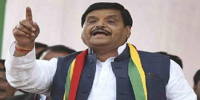 शिवपाल ने दिए अखिलेश से हाथ मिलाने के संकेत, कहा- सपा के लिए गुंजाइश तो है लेकिन शर्त के साथ
