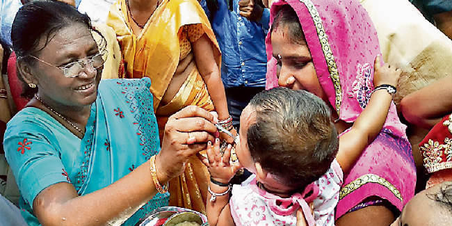 गोड्डा : विकास से संवर रही गरीबों की जिंदगी : राज्यपाल