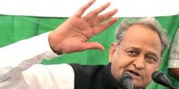 सीएम के निर्देश, एसपी ऑफिस में दर्ज करें एफआईआर