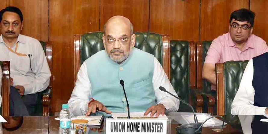 चक्रवात वायु: गृहमंत्री अमित शाह ने कहा- गुजरात में 3 लाख लोगों को सुरक्षित जगहों पर भेजा गया