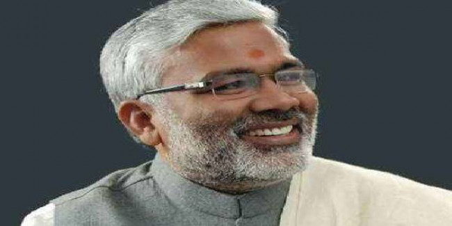 उन्नाव रेप कांड: यूपी बीजेपी अध्यक्ष स्वतंत्र देव दिल्ली तलब, सेंगर पर हो सकती है बड़ी कार्रवाई!