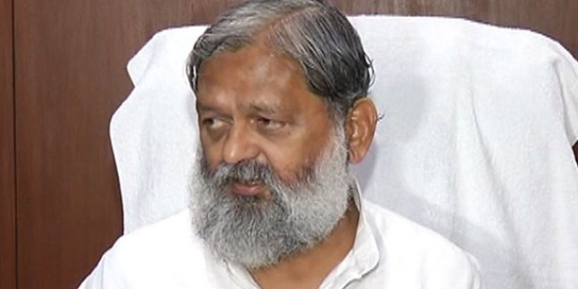 गब्बर का फिर चला हंटर, दो पुलिसकर्मियों को किया सस्पेंड