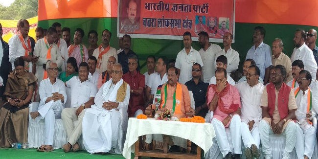 चतरा में बोले सीएम रघुवर दास- भाजपा जाति की राजनीति नहीं करती