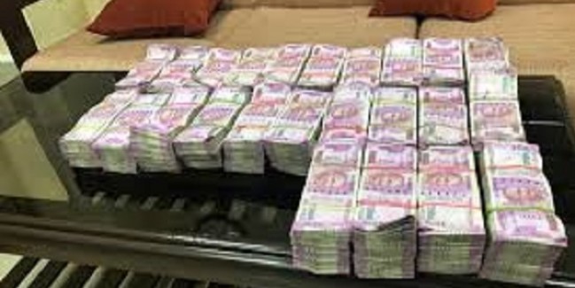 I-T Dept Seizes Rs 4 Crore from Karnataka; Searches Underway in Goa