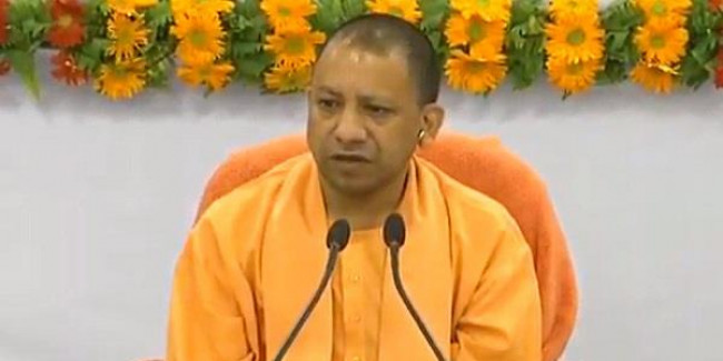 सरकार अंतिम पायदान पर खड़े व्यक्ति को खुशहाल बनाने के लिए निरन्तर कार्य कर रही है: योगी