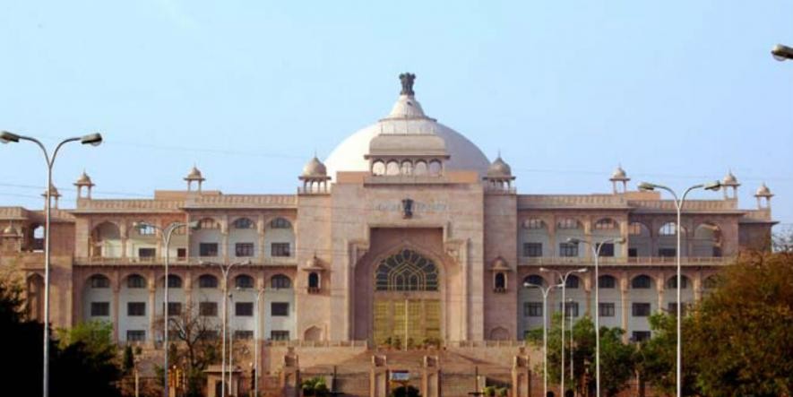 विधानसभा में हंगामे के बाद भी नहीं चेती सरकार