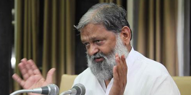 महाराष्ट्र में सरकार के मोह में कुछ पार्टियां निर्वस्त्र हो गई हैं, ये चार दिन की चांदनी है