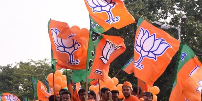 पिथौरागढ़ सीट के उपचुनाव में यह प्रयोग दोहरा सकती है भाजपा