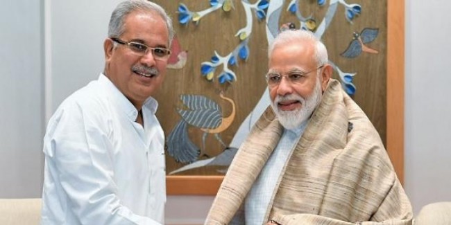 नक्सली बढ़ती उम्र की वजह से समर्पण करते हैं, आत्मसमर्पण नीति की समीक्षा की जाए:भूपेश बघेल