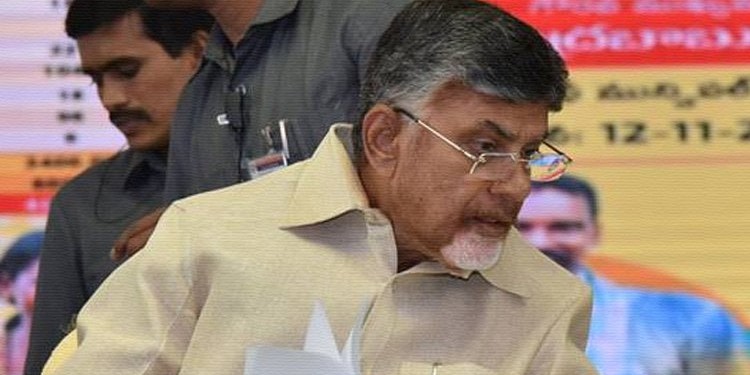 Chief Minister reviews cyclone preparedness