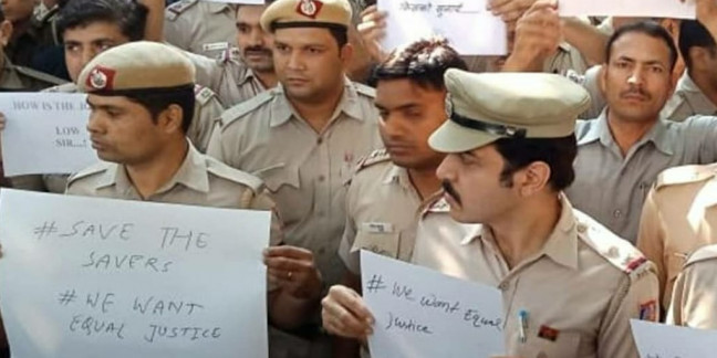 तीस हजारी कांड पर पूर्व अफसर ने दिल्ली पुलिस कमिश्नर को घेरा