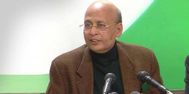 सावरकर पर सिंघवी के ट्वीट से सोनिया हुईं खफा