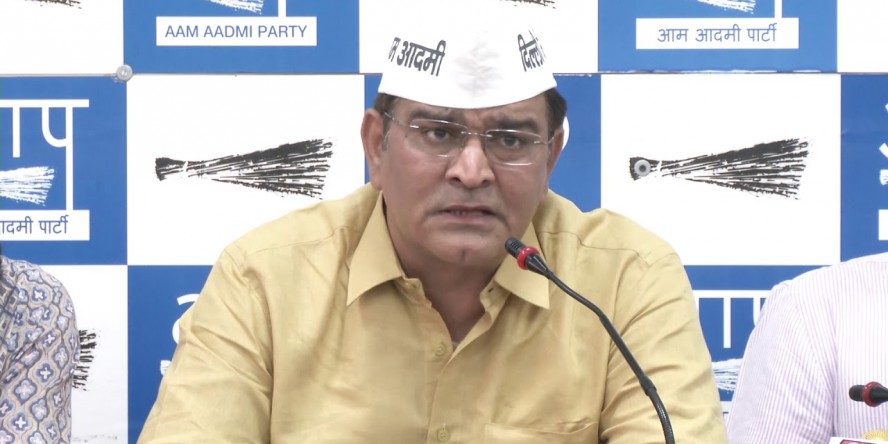 ‘पापा ने टिकट के लिए केजरीवाल को 6 करोड़ दिए’, AAP उम्मीदवार बलबीर जाखड़ के बेटे का आरोप
