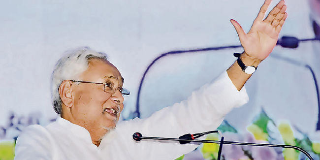 गांव-गांव के तालाब और कुओं का कायाकल्प होगा, दो अक्तूबर से चलेगा अभियान : नीतीश