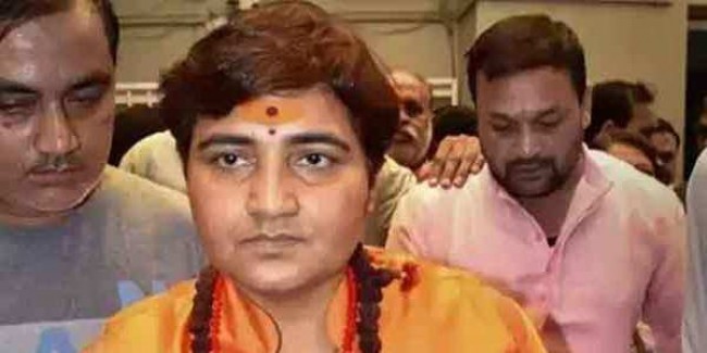 27 हजार वोटों से प्रज्ञा ठाकुर आगे