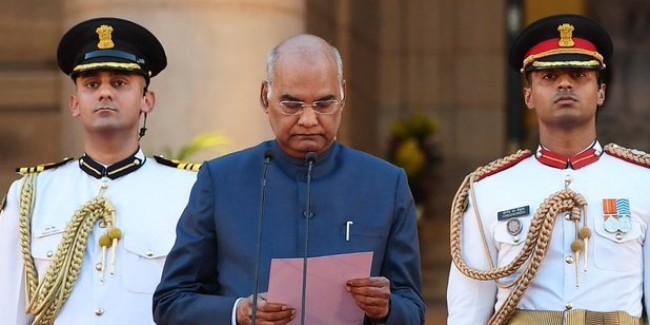 शपथ लेते वक्त इन मंत्रियों ने की गलती, राष्ट्रपति कोविंद को कराना पड़ा सुधार
